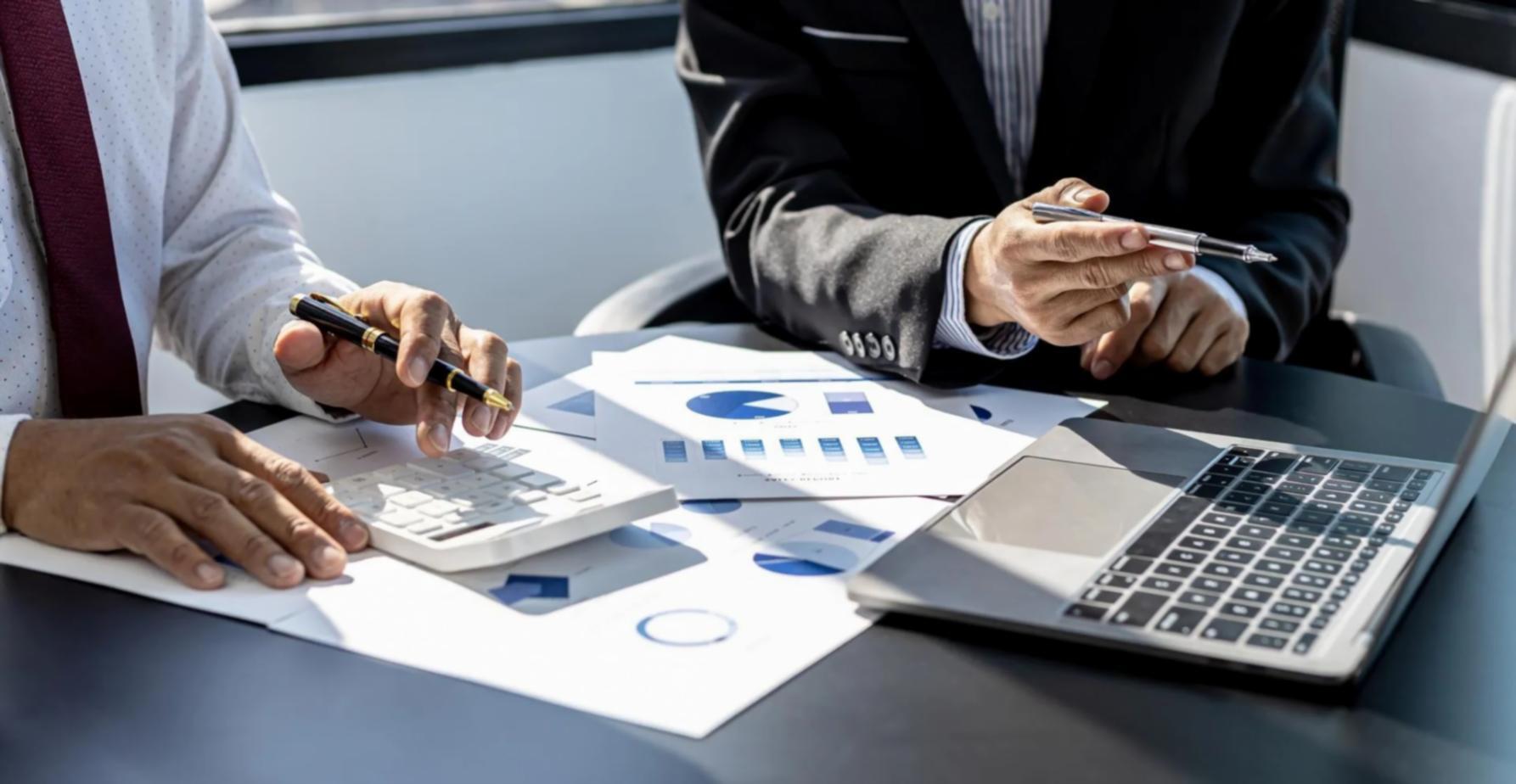 Kassaflödesanalys och prognosmodell för växande småföretag